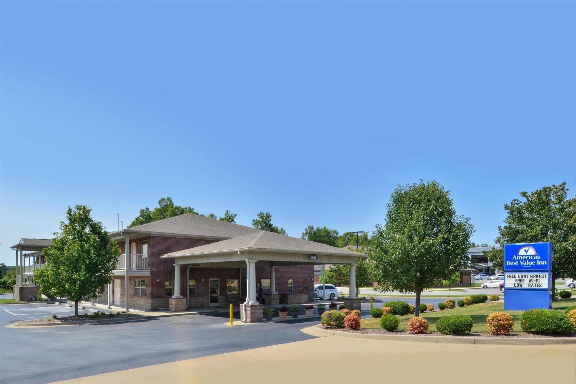 Americas Best Value Inn Bryant Kültér fotó
